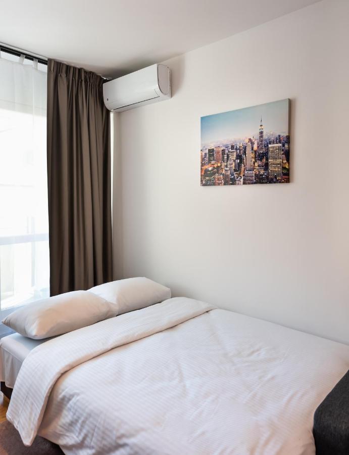 Old Town Business Apartment วอร์ซอ ภายนอก รูปภาพ